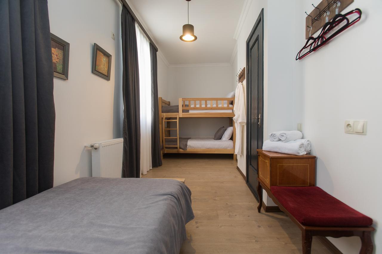 Grape House Hotel Tbilisi Luaran gambar