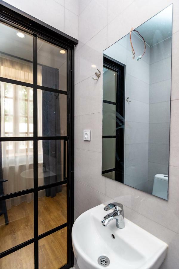 Grape House Hotel Tbilisi Luaran gambar