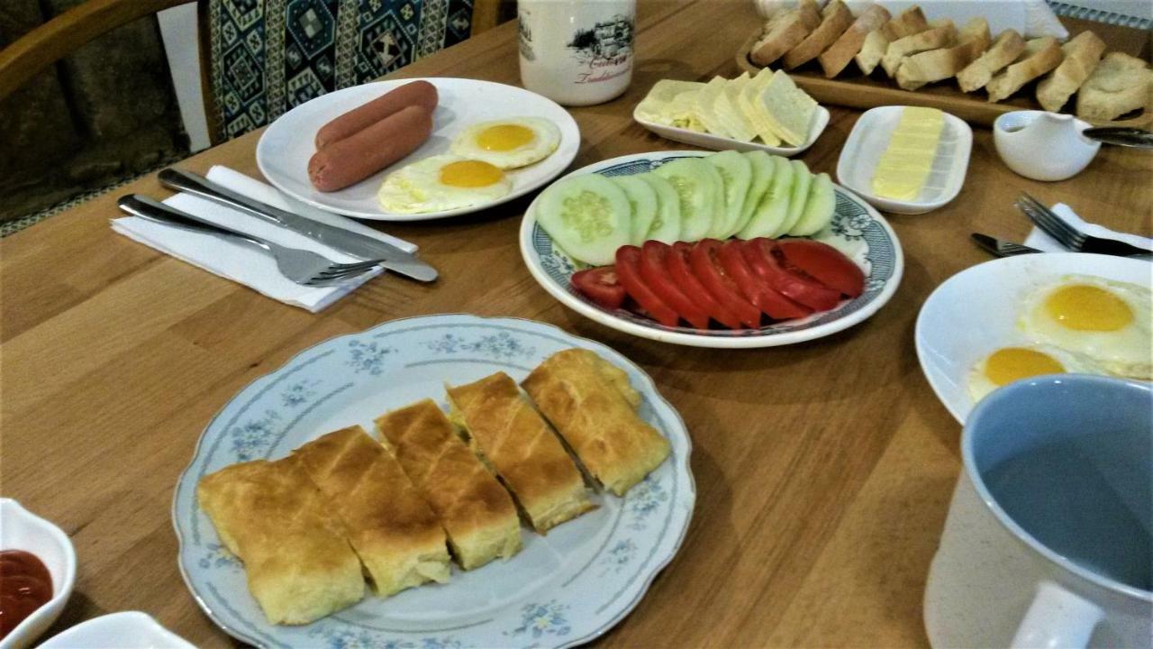 Grape House Hotel Tbilisi Luaran gambar