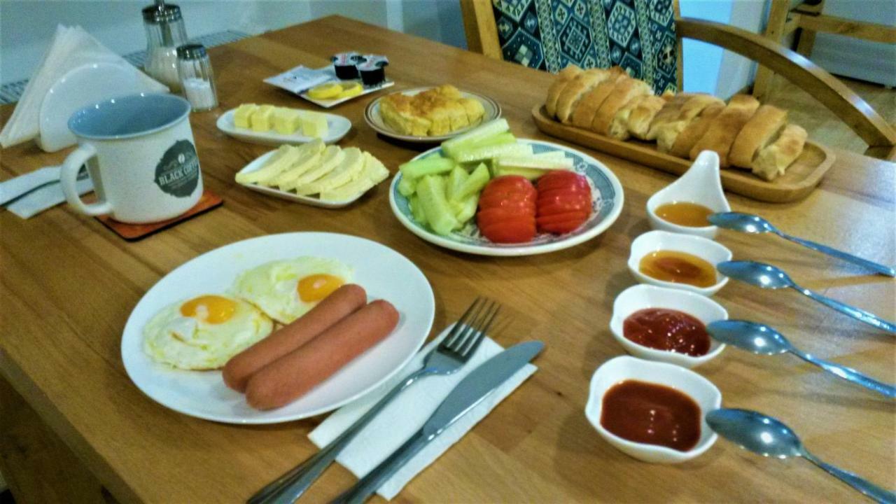 Grape House Hotel Tbilisi Luaran gambar